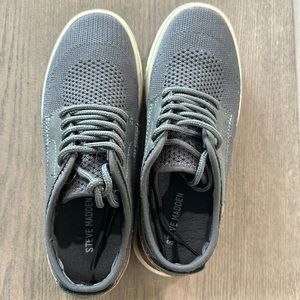 Steve Madden Boys' B-Dawes Oxford Sneakers size 3